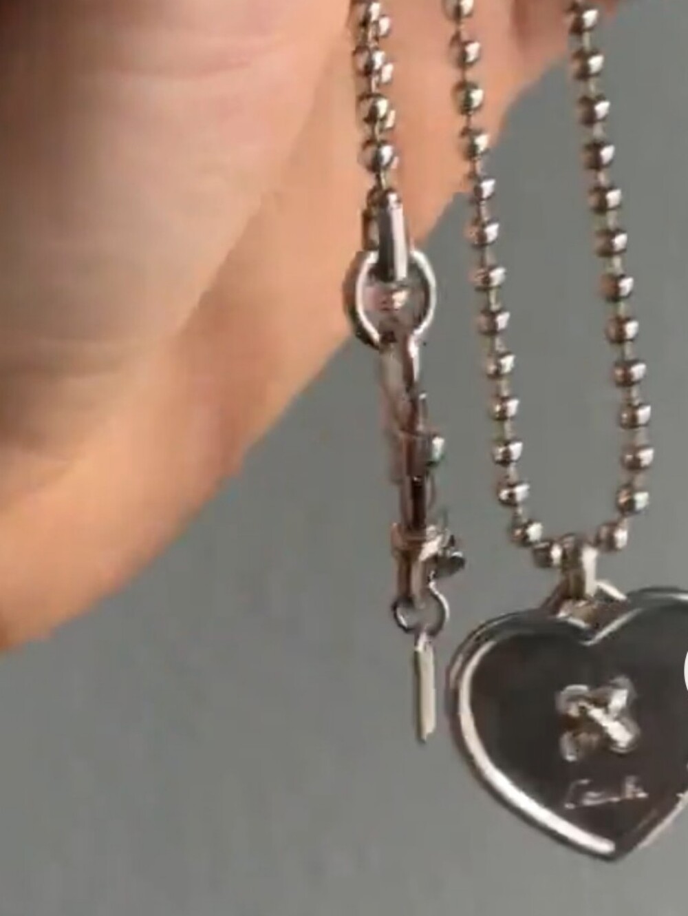 Coach Sterling Silver Heart Button Pendant Ball Chain Necklace Rare Vintage - Picture 6 of 8
